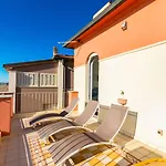 Villino Gelli فولّونيكا