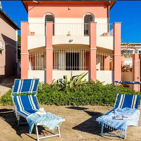 Villino Gelli Βίλα Follonica