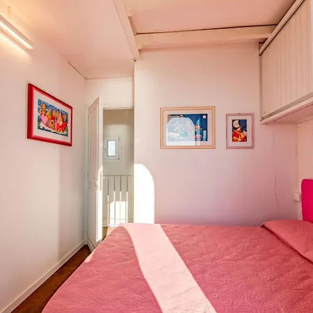 فيلة Villino Gelli *